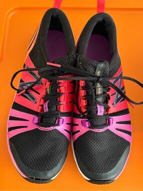 New Balance Women’s Black and Pink Athletic Sneakers